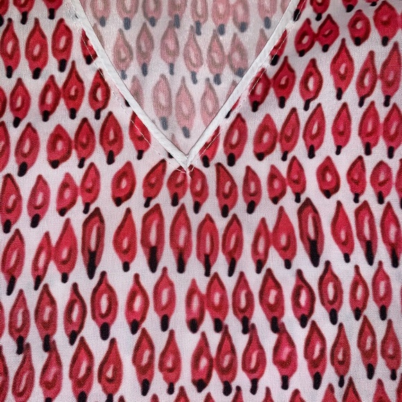 NWOT Ruffled Patterned V-Neck Tank XS - Picture 3 of 8